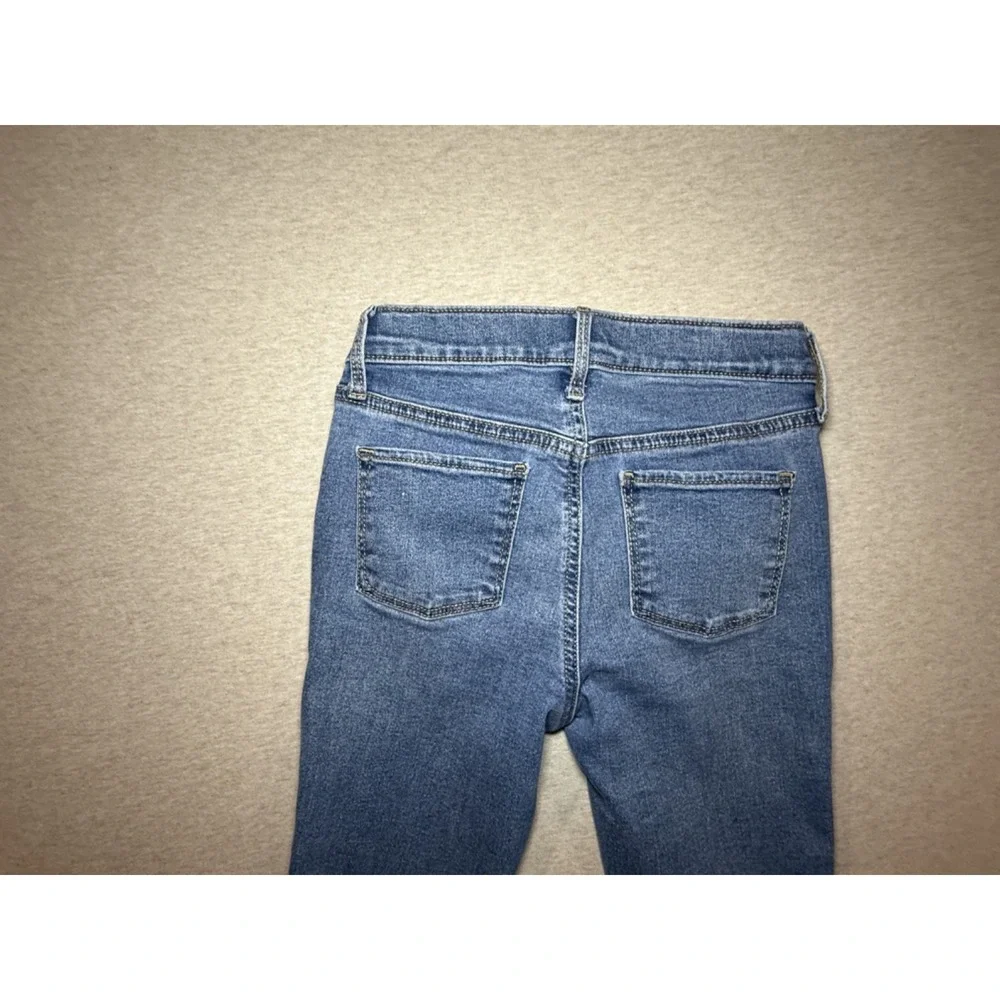 Old Navy kids rockstar jeggings. medium wash blue jean. size 10